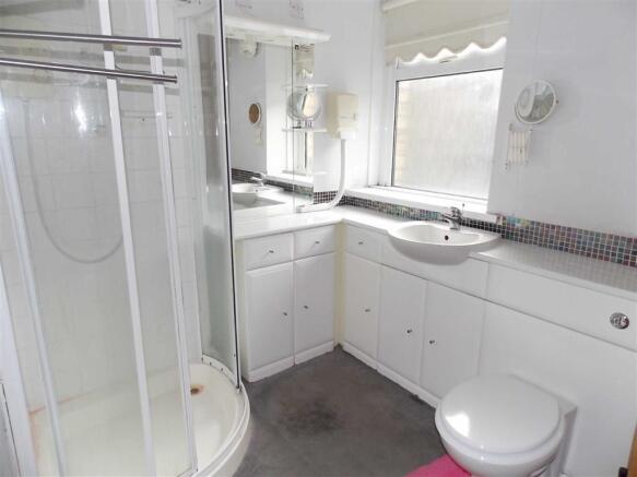 Shower room/WC