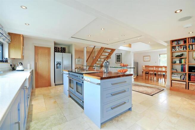 Panorama - Kitchen_dining.jpg