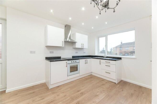 3 bed Semi-Detached for sale Image 7