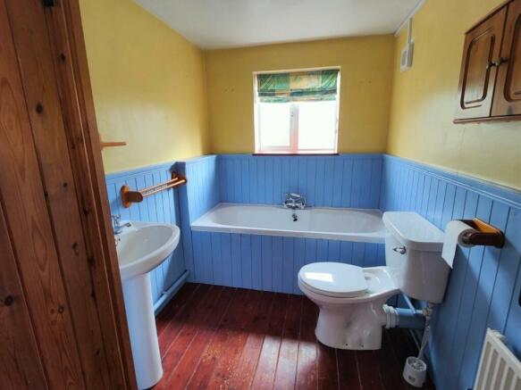 Photo 11