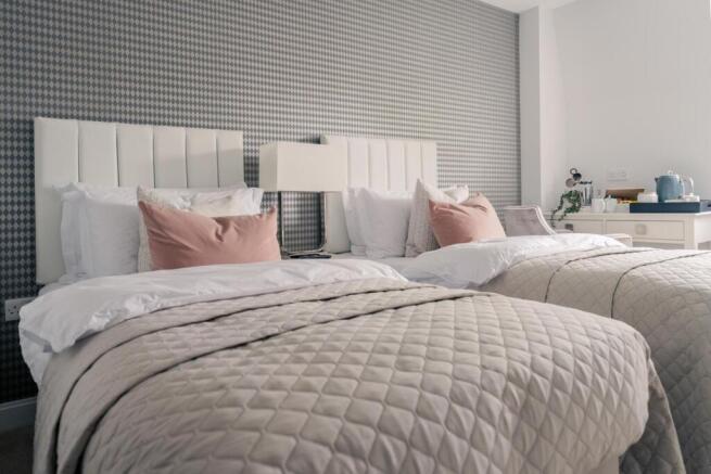2 bed Apartment to rent Image 8