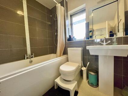 De Havilland Avenue, Shortstown, Bedfordshire, MK42 0QZ