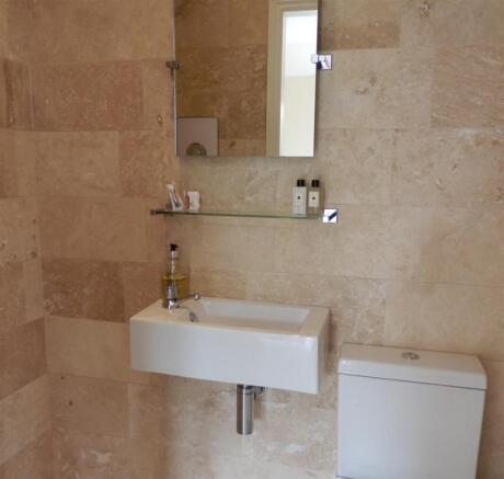 ShowerRoom.AppleCott