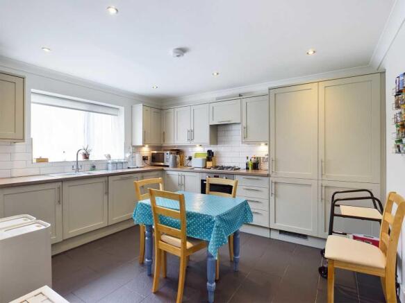 Kitchen/Breakfast