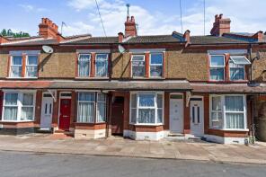 28, St Saviours Crescent, Luton LU1 5HG