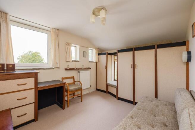 4 bed Detached for sale Image 12