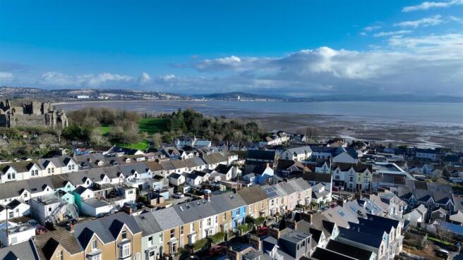 Sequence 01.00_01_04_06.Still003-2.jpg