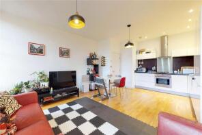 Flat 10, 46 Whittington Apartments, East Arbour Street, London E1 0EP