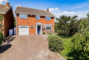 5, Dean Mead, Folkestone CT19 5TY