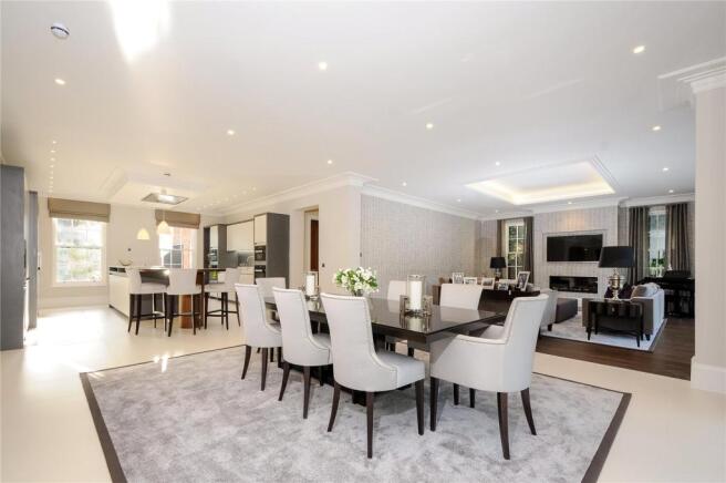 Kitchen/Dining