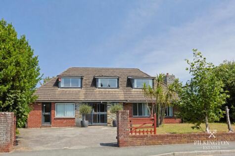 Holnicote Road, Bude, Cornwall, EX23