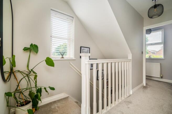 3 bed Semi-Detached for sale Image 11