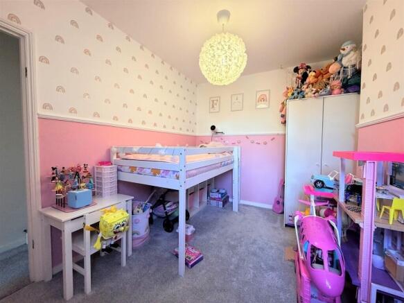 BEDROOM2 2