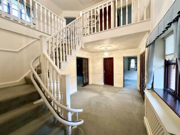 hallway.JPEG
