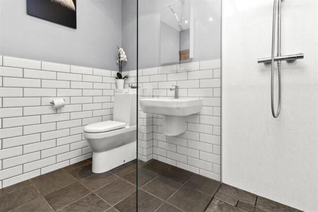 shower room #2.jpg
