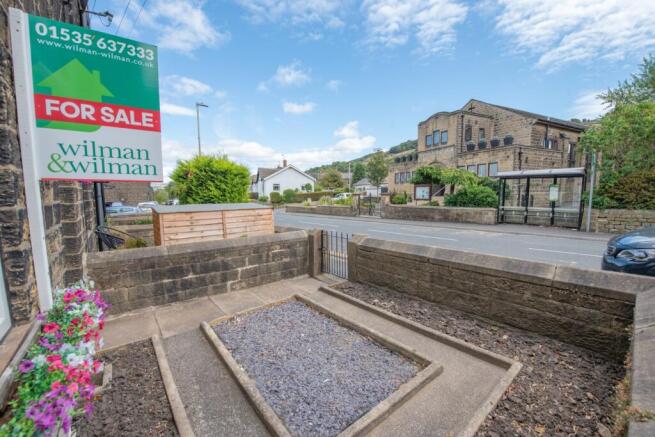2 bed Cottage for sale Image 12