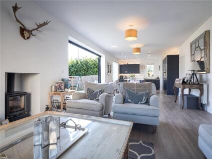 Ceres Place, Calne, SN11