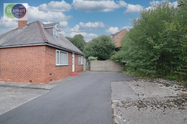 3 bed Detached Bungalow for sale Image 9