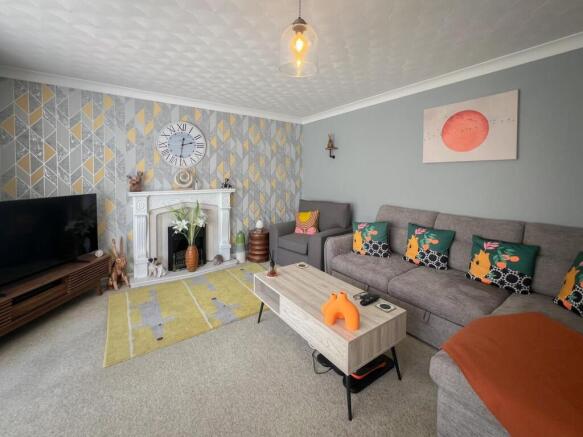 3 bed Detached Bungalow for sale Image 6