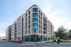 92, 2 Hampton House, Michael Road, London SW6 2RN