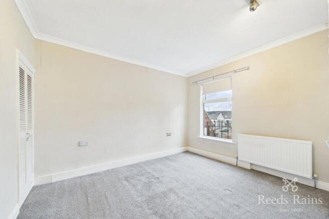 2 bed Terraced to rent Image 12