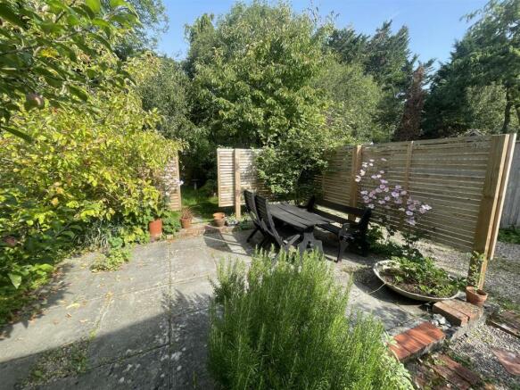 garden1.JPG