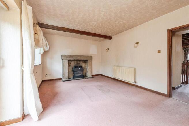 3 bed Town House for sale Image 8