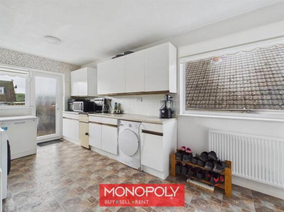 Top Llan Road, Glan Conwy, LL28 photo 4