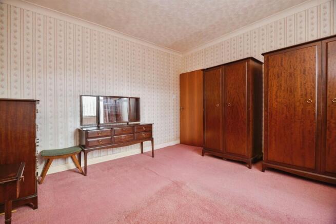 2 bed Detached Bungalow for sale Image 10