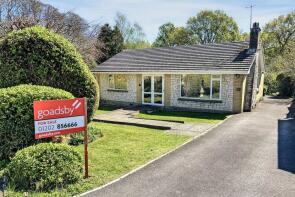 25, Park Homer Drive, Colehill BH21 2SR
