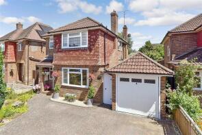 35, Queensway, Horsham RH13 5AP