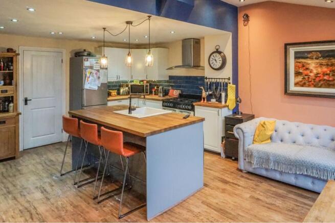 Kitchen/Family Room