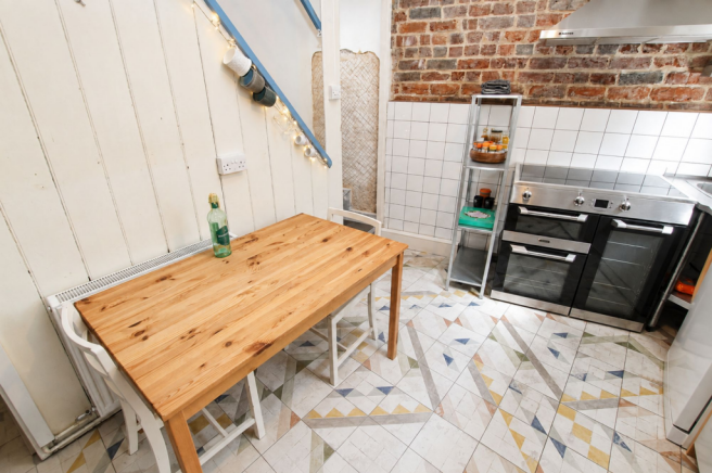 2 bed Terraced for sale Image 7