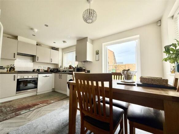 3 bed Detached for sale Image 10