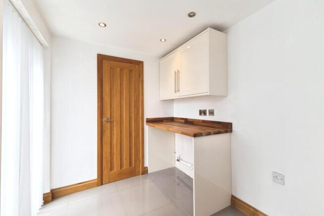 3 bed End of Terrace for sale Image 4