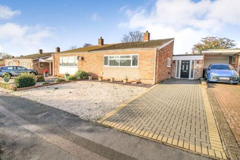 Rowan Gardens, Gamlingay, SG19