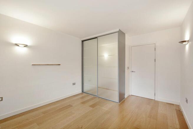Bedroom 1 (Double)