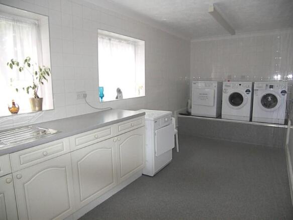 Residents Laundry