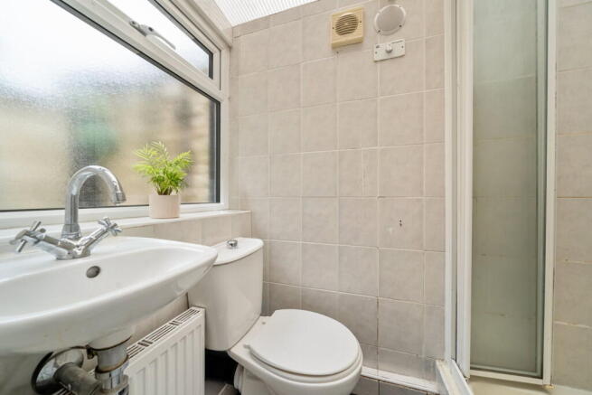 3 bed Terraced for sale Image 10
