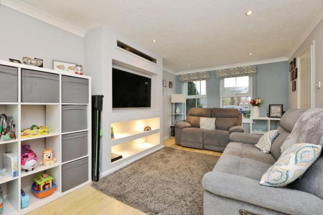 3 bed Detached for sale Image 4