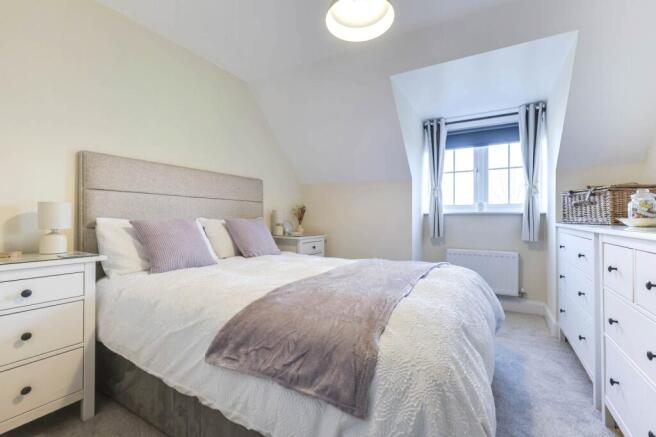 3 bed House for sale Image 12
