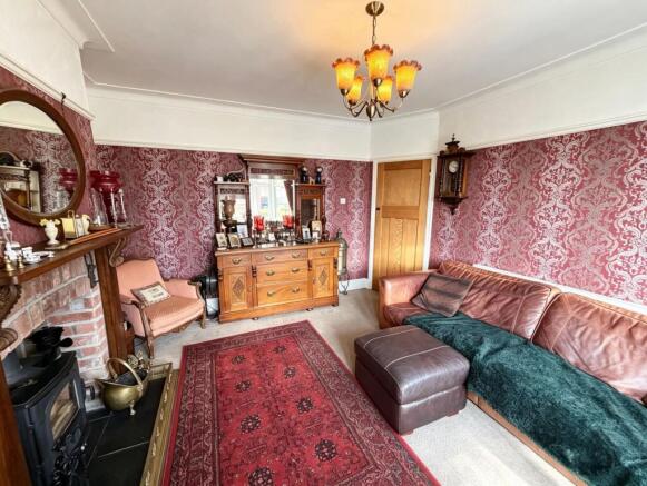3 bed Semi-Detached for sale Image 7