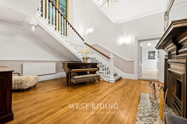 7 bed Manor House for sale Image 8