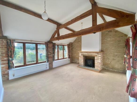 2 bed barn conversion to let shipston on stour