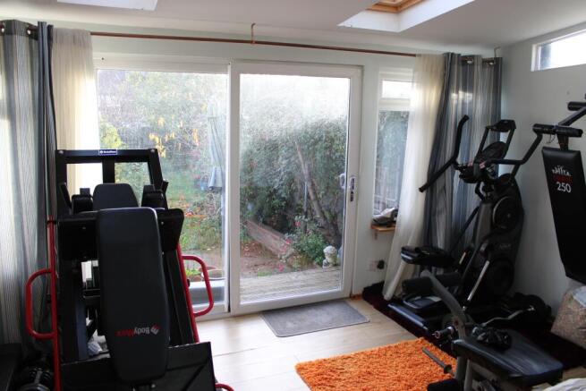 Photo 6
