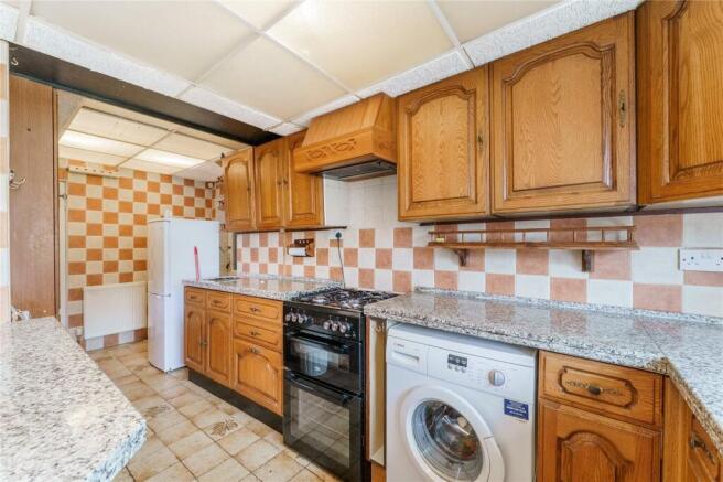 3 bed Semi-Detached for sale Image 5