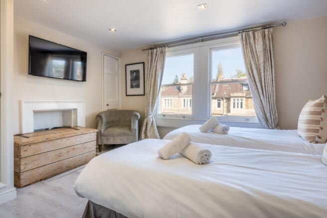 Master bedroom with en-suite bathroom