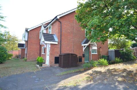 Chilham Close, Frimley, GU16