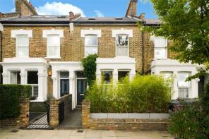 10, Beversbrook Road, London N19 4QF