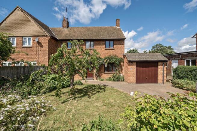 60 Kingsley Road, Silverstone